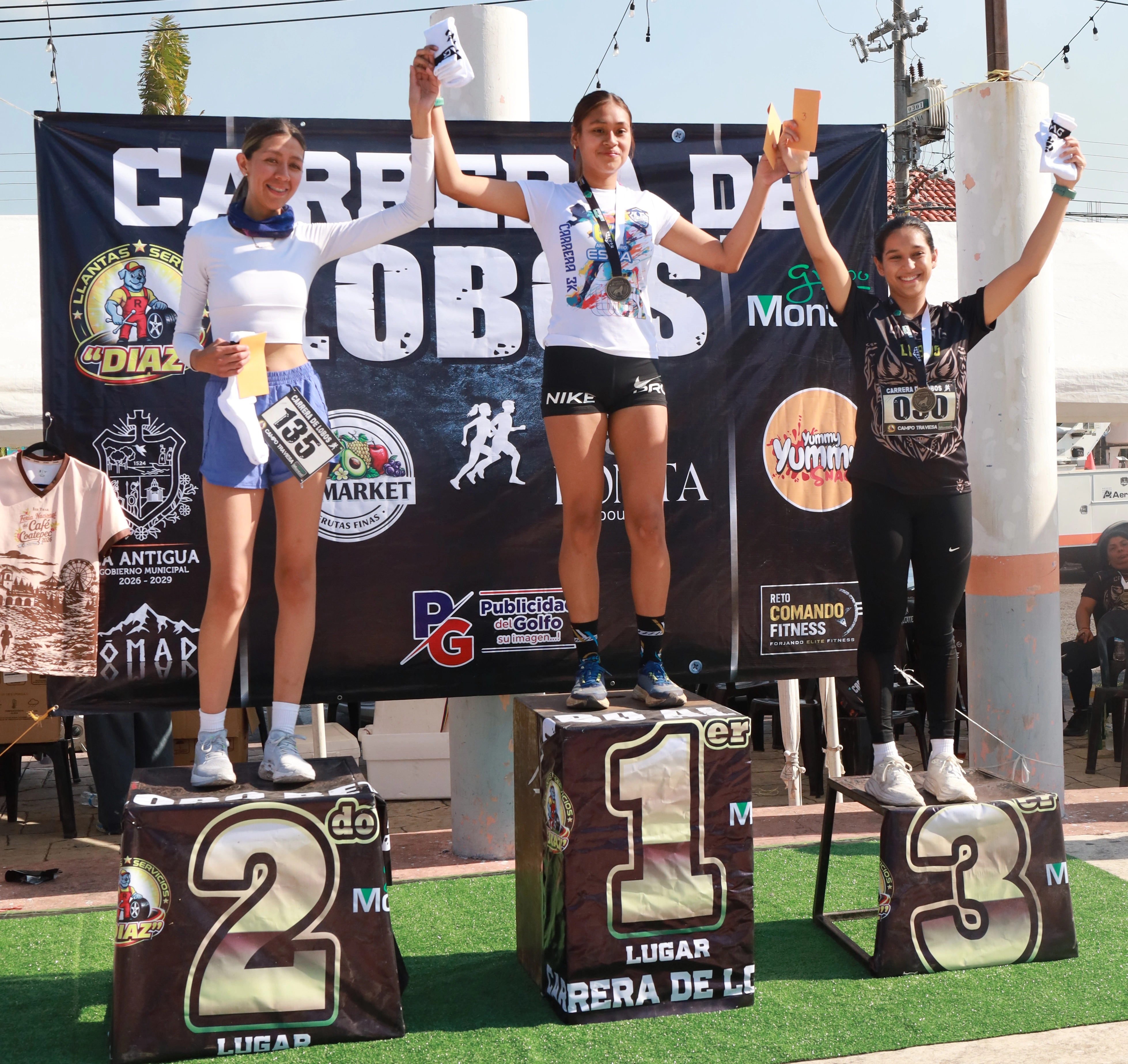 Podio Categoría Femenil - Carrera de Lobos 2026